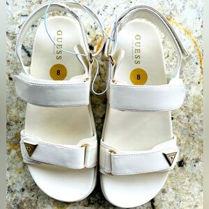 Brand New GUESS WOMEN’s Fady Sandal
#Fashionable #Summer vibes